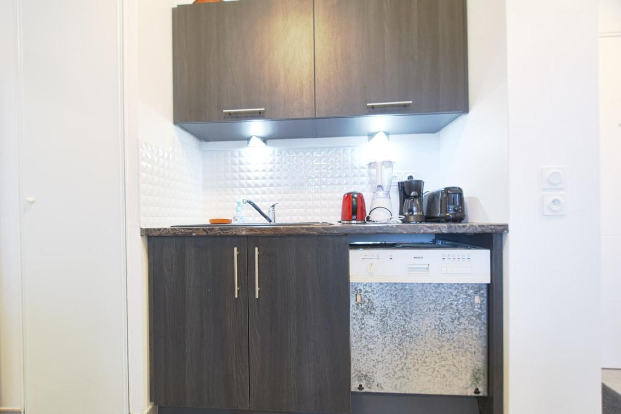 Beautiful Bright Apt With Terrace *